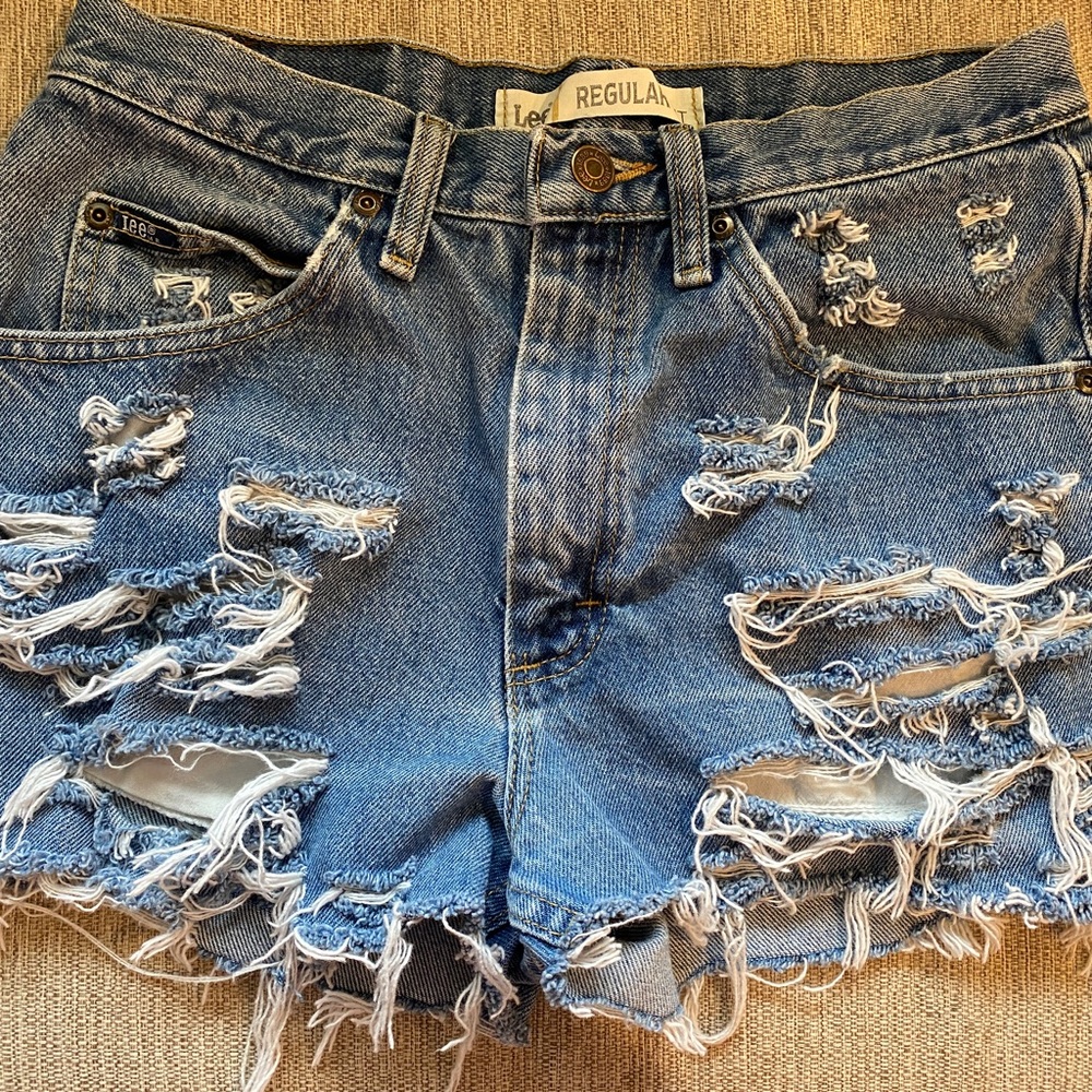 Lee regular fit shorts. 30 x 36